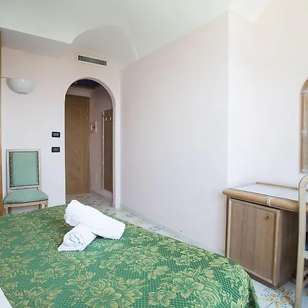 Terme Saint Raphael 4* Barano dʼIschia
