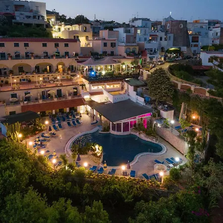 Terme Saint Raphael Hotel 4*