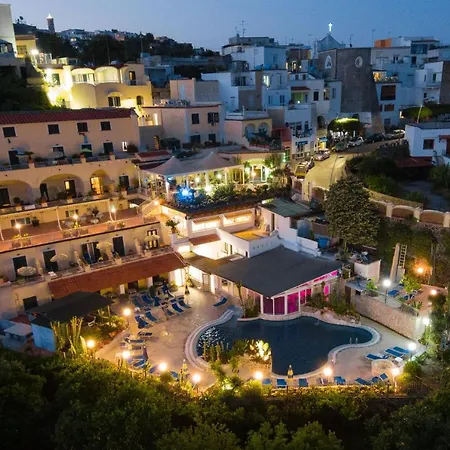 Hotel Terme Saint Raphael Barano dʼIschia